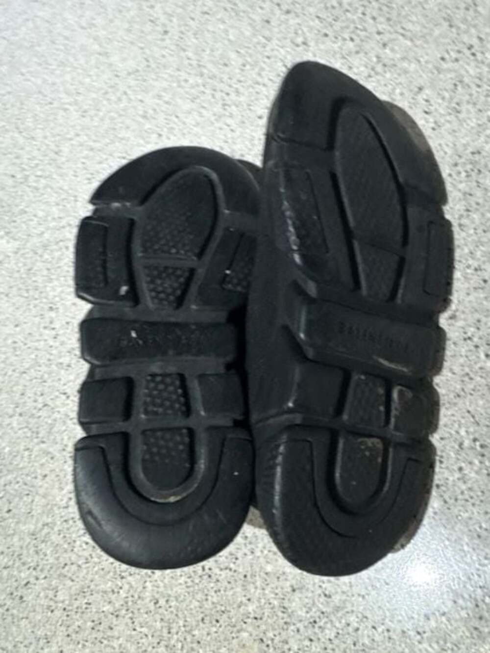 Balenciaga Speed Trainer Sock Sneakers in Black - Picture 2 of 5
